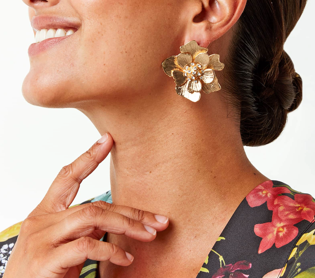 Gilded Hibiscus Earrings Glasscock Boutique
