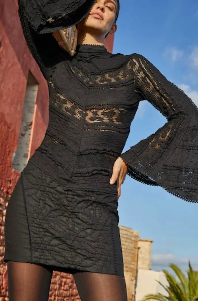 Contemporary-Glasscock-Too Glasscock Boutique