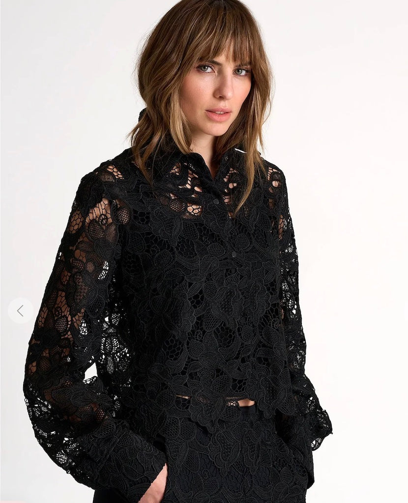Shan Naomi Floral Guipure Lace Blouse Glasscock