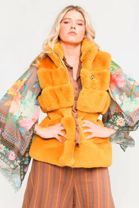 Arratta Faux-fur Vest yellow