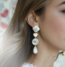 Load image into Gallery viewer, Angelina Earrings
